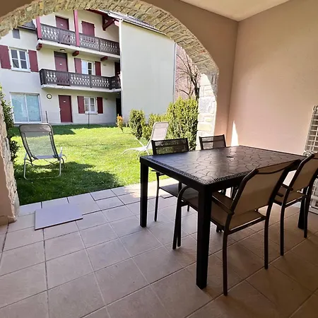 Appt Hyper-centre 4 Personnes Jardin Et Terrasse Lägenhet Loudenvielle